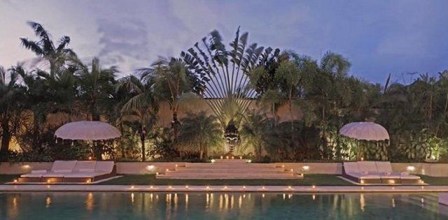 Villa Nalina, Pool at Night