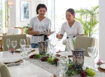 Villa Lulito, Dining Table